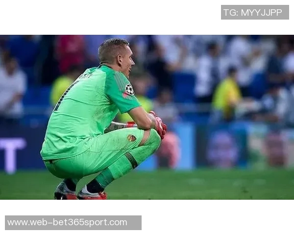 弗格森因脚踝问题缺席罗马比赛全市场关注球员健康状况